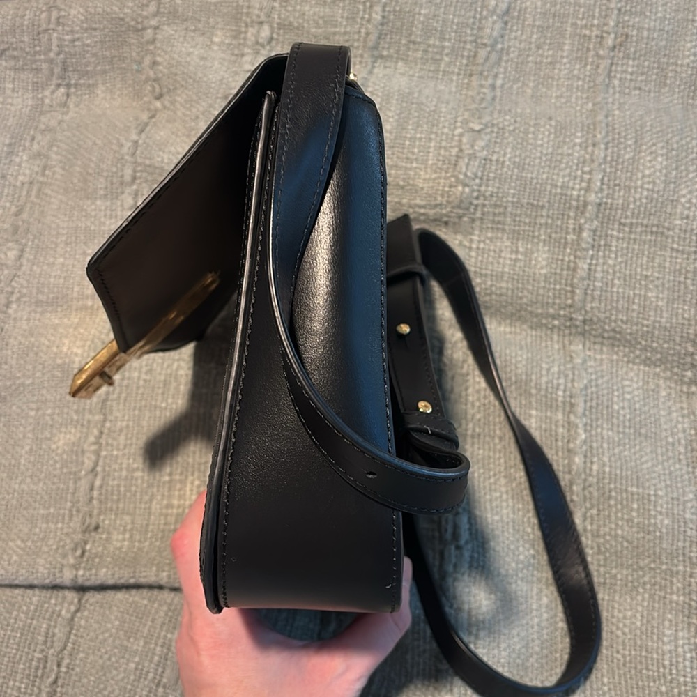 Like New Demellier Black Vancouver Bag - Picture 8 of 9